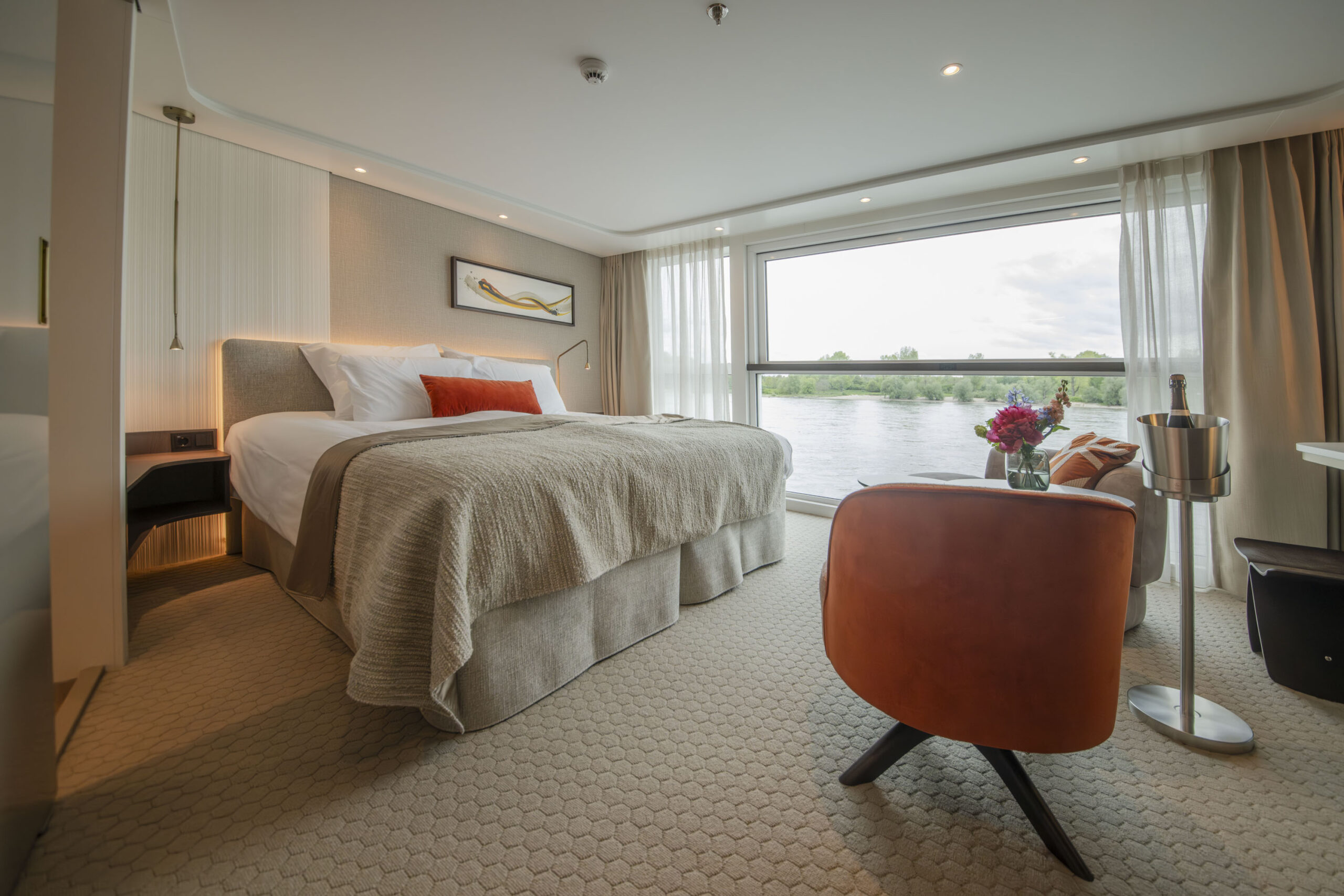 1 Suite 21m2